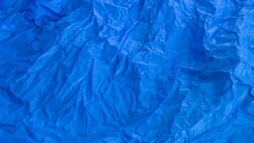 Du papier de soie bleu 