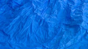 Du papier de soie bleu