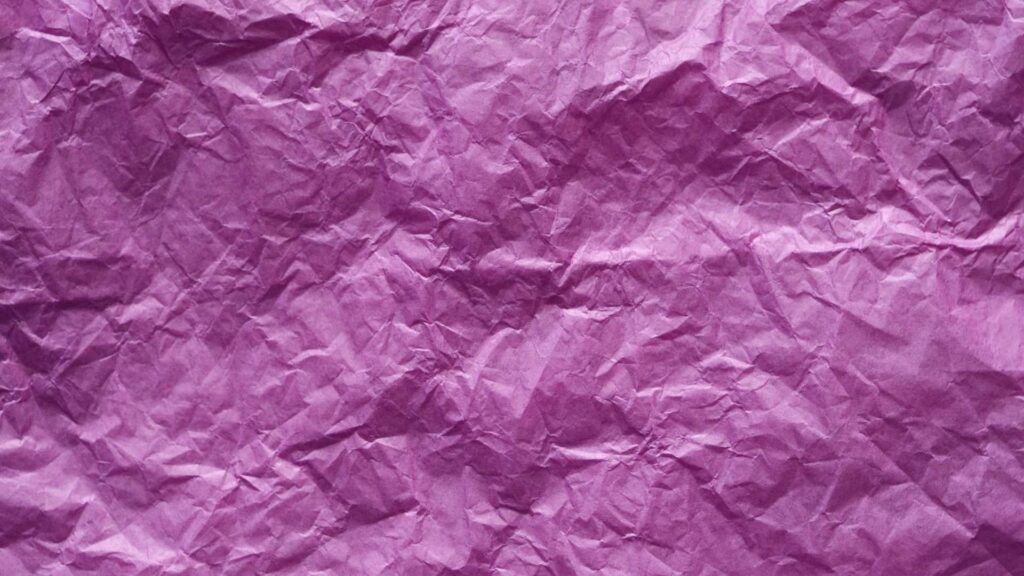 Du papier de soie mauve